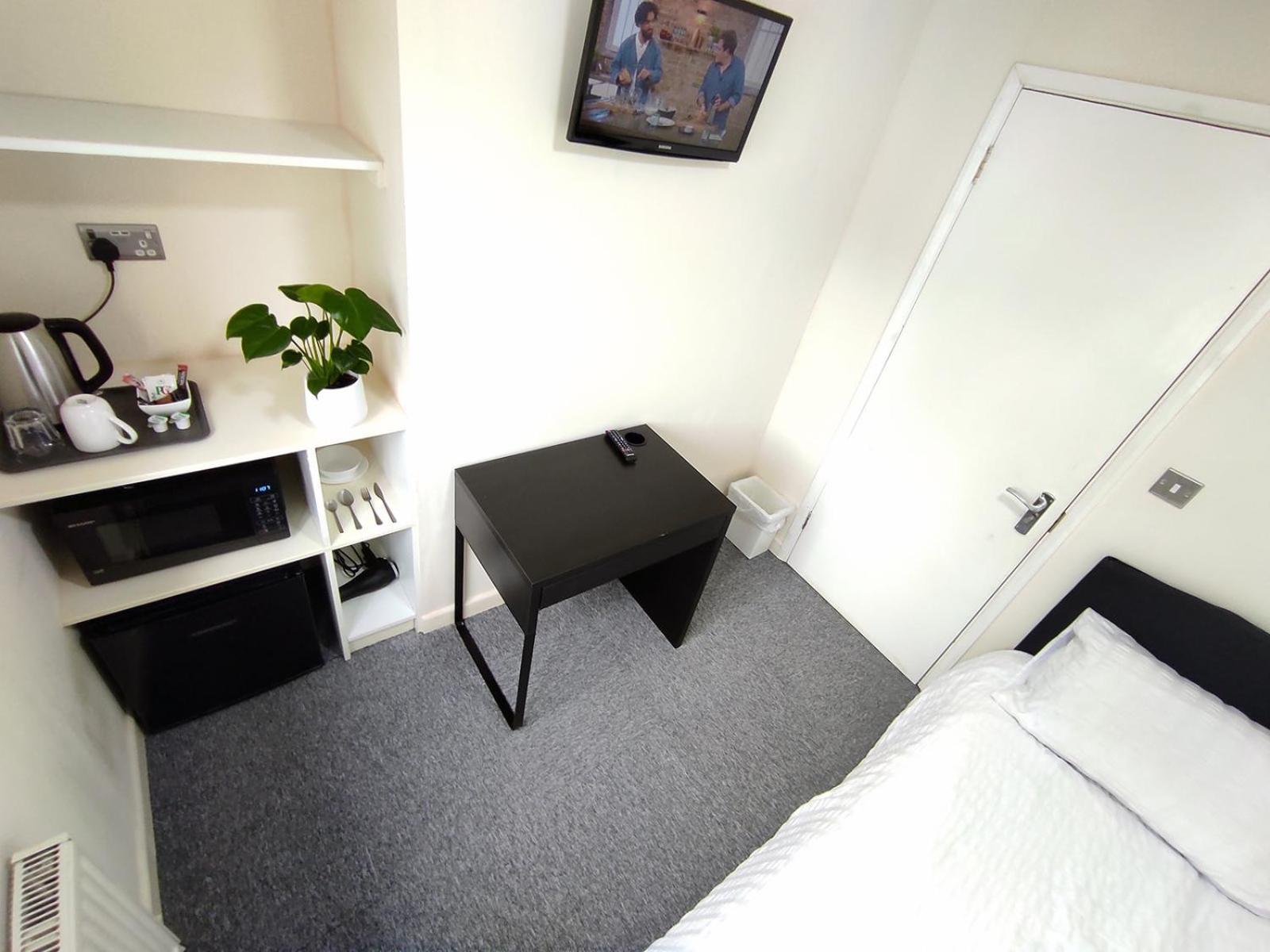 Osney Single Only For One Adult